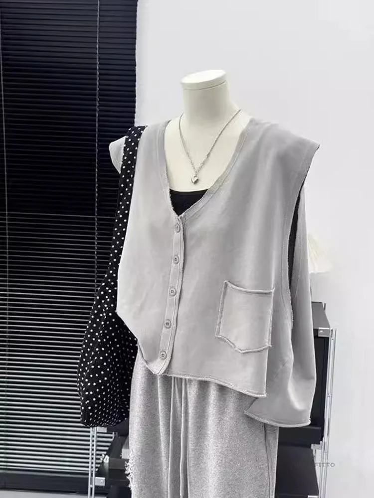 plus Size 300 Pounds V-Neck Tank Top Women Summer Outerwear Loose Slimming Layering Sleeveless Vest Upper Apparel