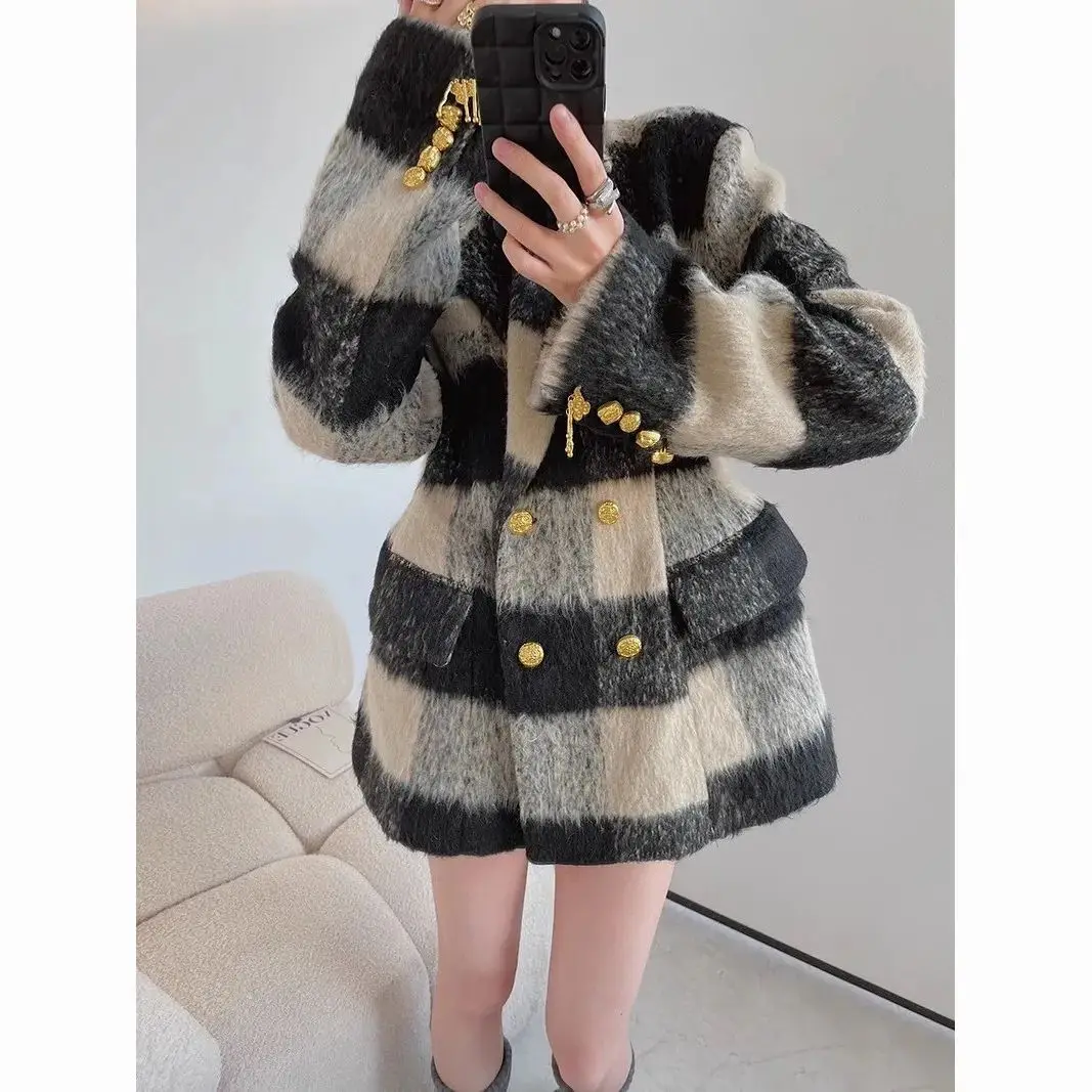 New Thickened Waist Cinching Woolen Suit for Women with a Slimming and Wide Shoulder Korean Style Fashionable Plaid Jacket
