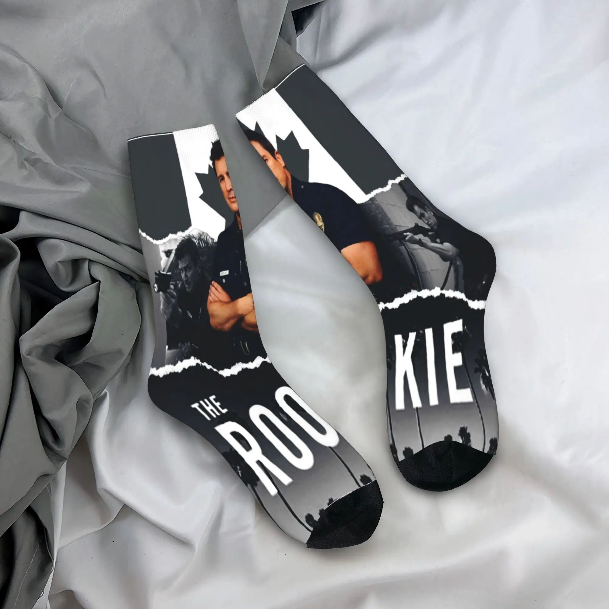 The Rookie Tv Show Socks جوارب الخريف الترفيه الرجال تنفس الجوارب تصميم الرياضة في الهواء الطلق جوارب غير قابلة للانزلاق
