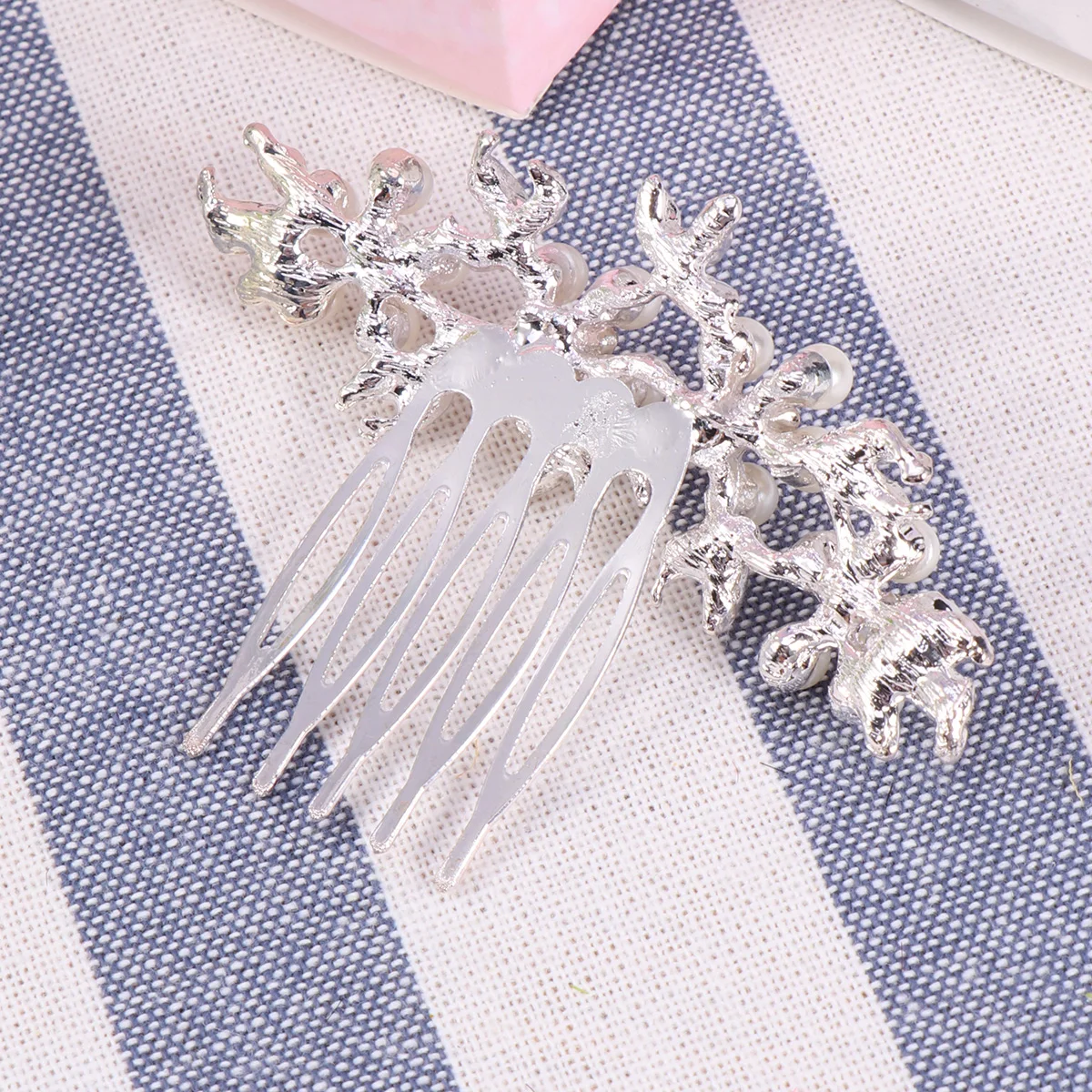 

Alloy Jewelry Insert Comb Engagement Hair Accessories Wedding Clip Special Occasion Headpiece for Brides Rhinestone Inlay