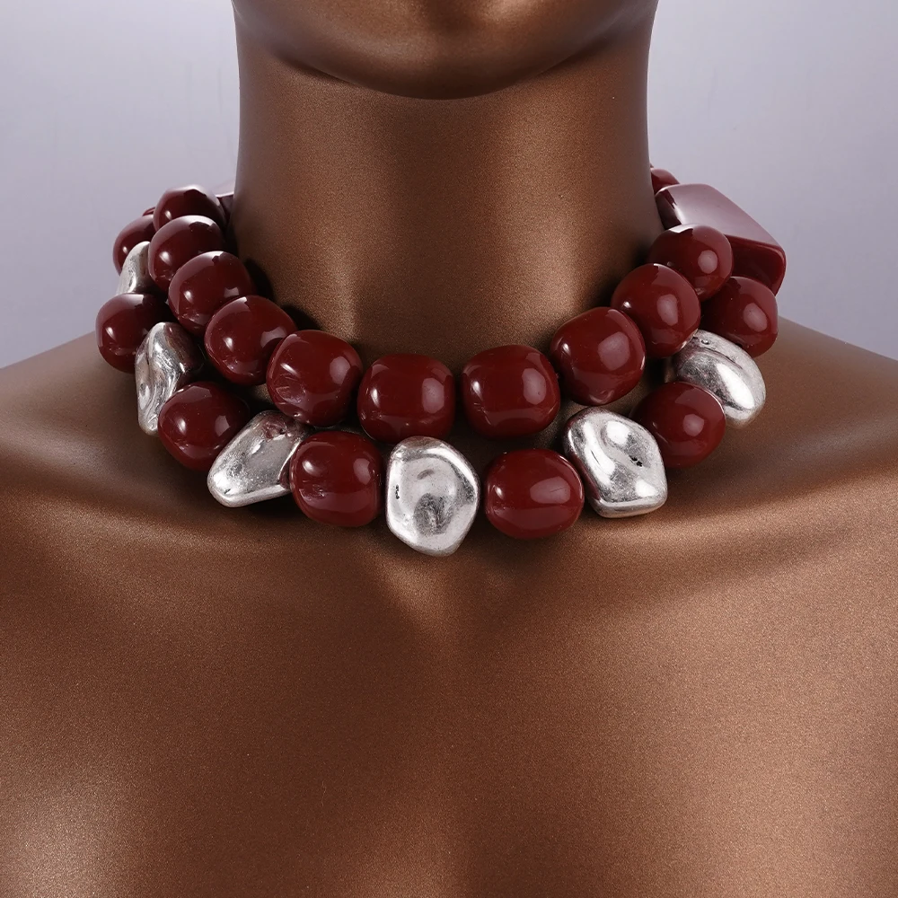 

The Unique Design Of European Heavy Craft Necklaces Is Captivating For Everyday Travel And Banquets In A Bohemian Style