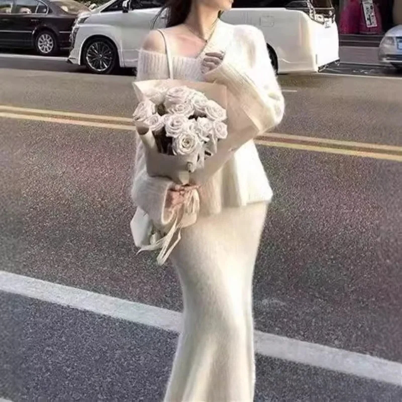 

Fashionable Slimming Skirt For Women Winter Original High Waist Hollow Out Slim Fit Trendy Female Clothing E12226