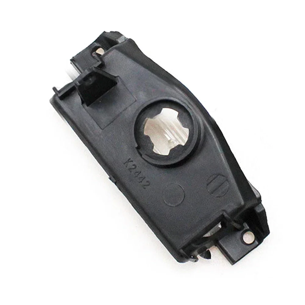 Brand New License Plate Lamp Light Shell Part BS1E-51-274F Car Cover Fittings For Mazda 3 2009-2013 Replacement