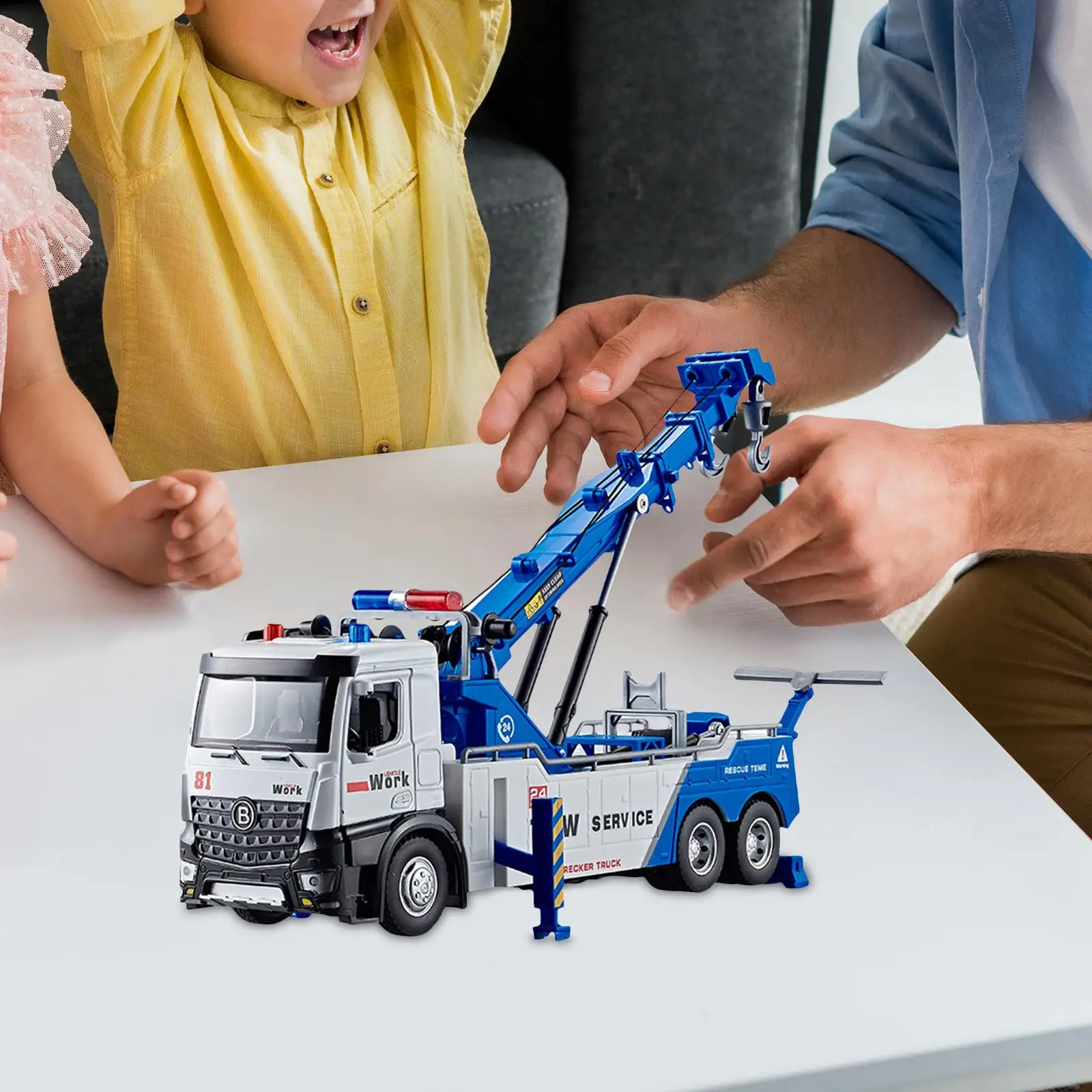 Crane Truck Toy for Ages 3+ Boys Engineering Car Holiday Gift Construction Truck Toys Tow Truck Model Diecast Crane Model