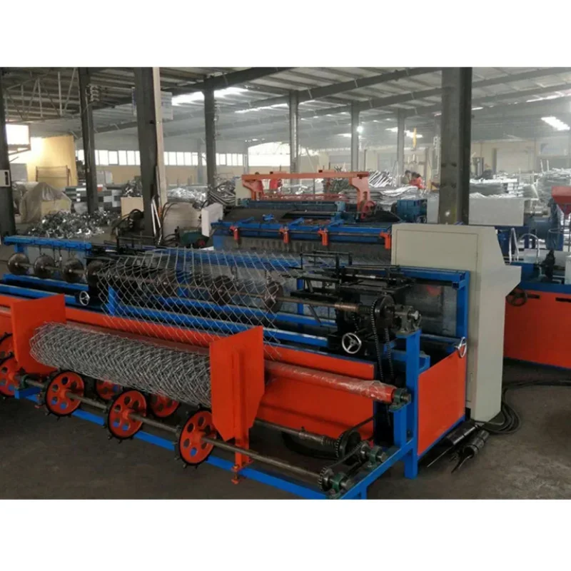 High Quality Automatic Single Chain Link Fence Making Machine Automatic Chain Link Fence Mesh Weave Machine