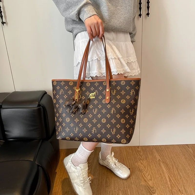 Classic Elegant Leather Crossbody Bag Women Handbag Designer Shoulder Tote Purse Vintage Commuter Diaper Bag