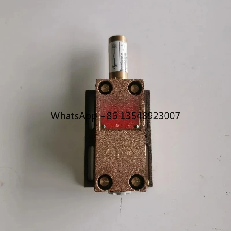 

Переключатель 2-040556 WKC167K214, подходит для механических деталей