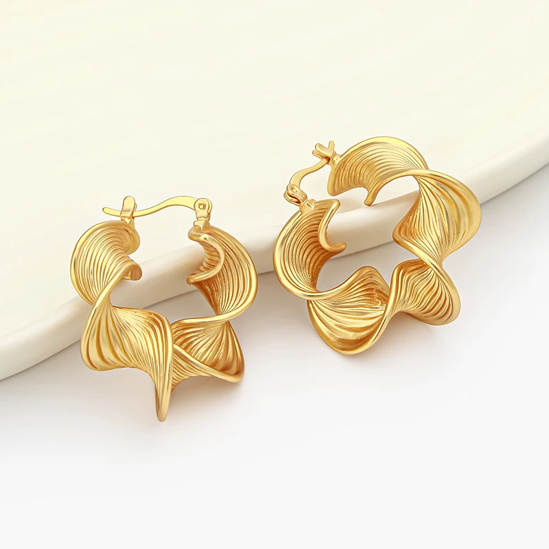 VAROLE Trendy Fine Striped Abstract Statement Jewelry-Unique Design Irregular Twisted Flower Hoop Earrings Bulk Fashion Jewelry