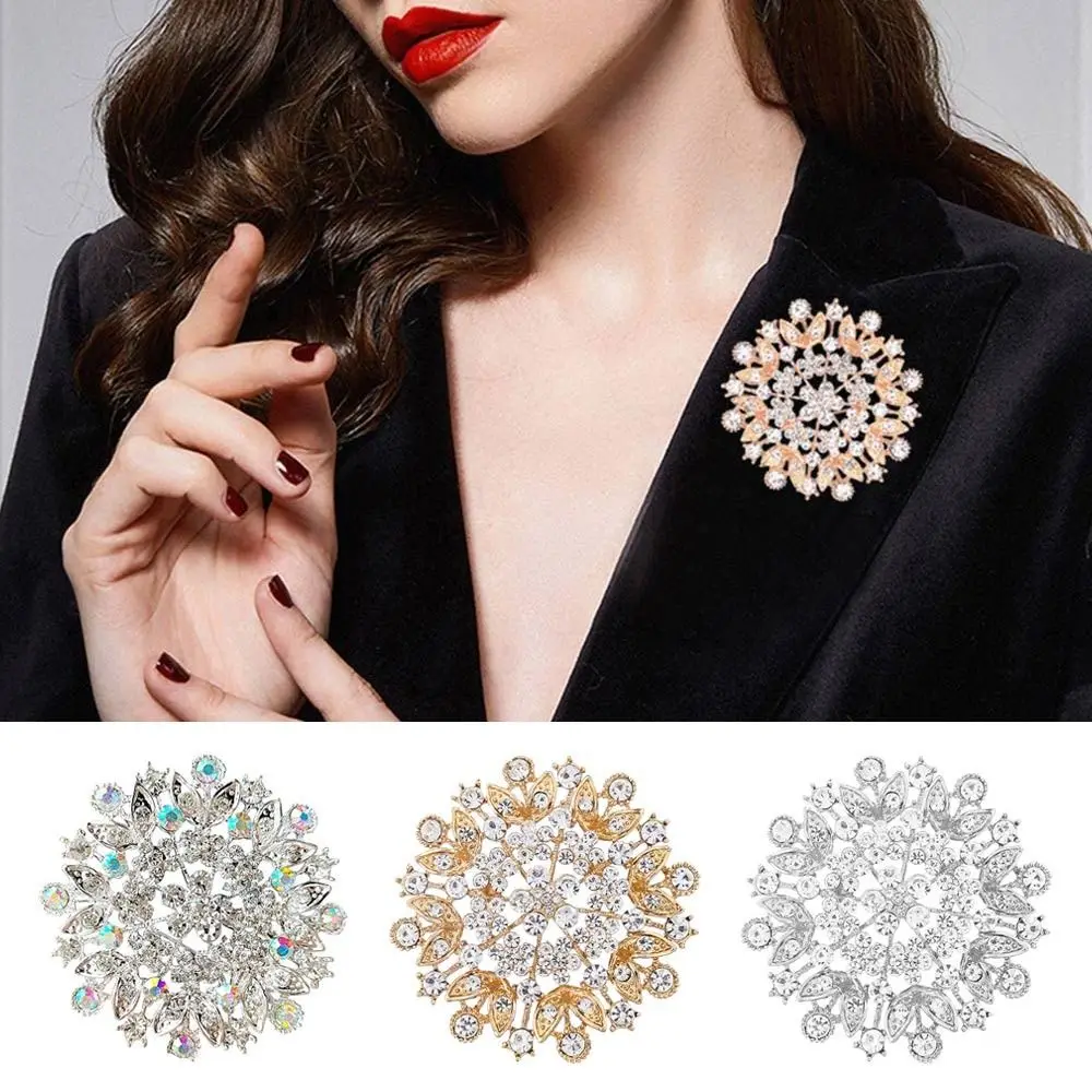 เข็มกลัดดอกไม้คริสตัลสวยงามหรูหรา ประดับด้วยเพชรเทียม สวยงามมีเสน่ห์ เครื่องประดับเข็มกลัดมุก สำหรับติดเสื้อผ้า ชุดสูท งานปาร์ตี้