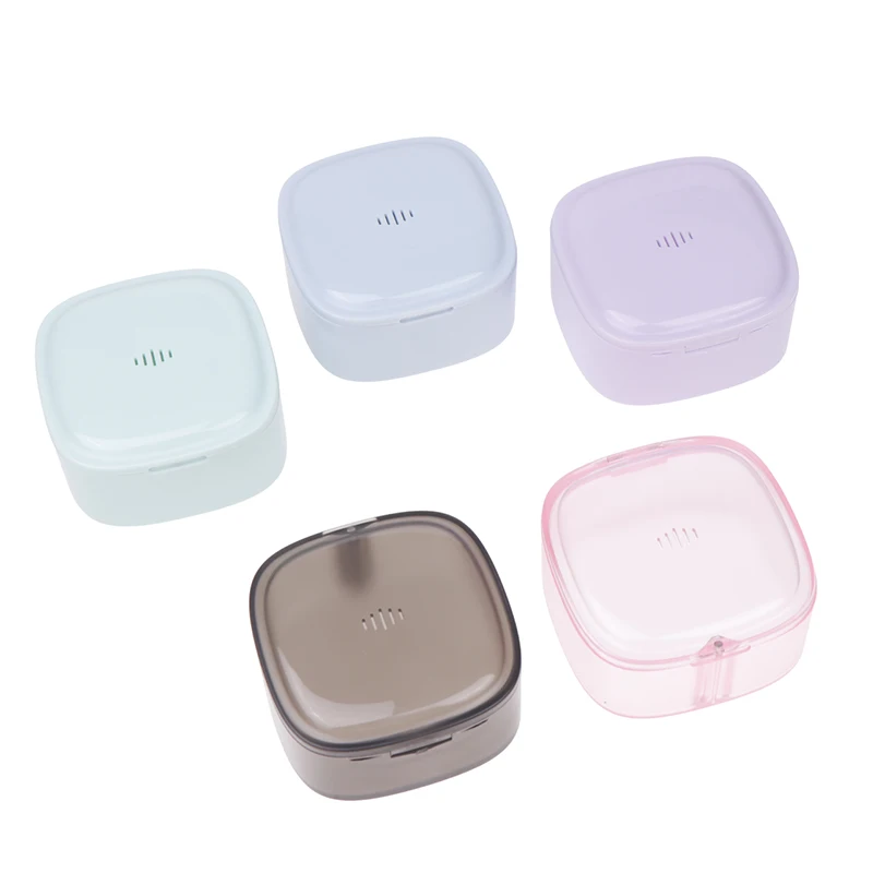 Portable Magnet Buckle Orthodontic Instruments Invisible Braces Box Orthodontic Retainer Box Braces Storage Box