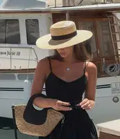 Boater Sombrero de paja ala ancha francés elegante cinta cuadrada sombrero de sol para mujer sombrero de paja de vacaciones 모자 가