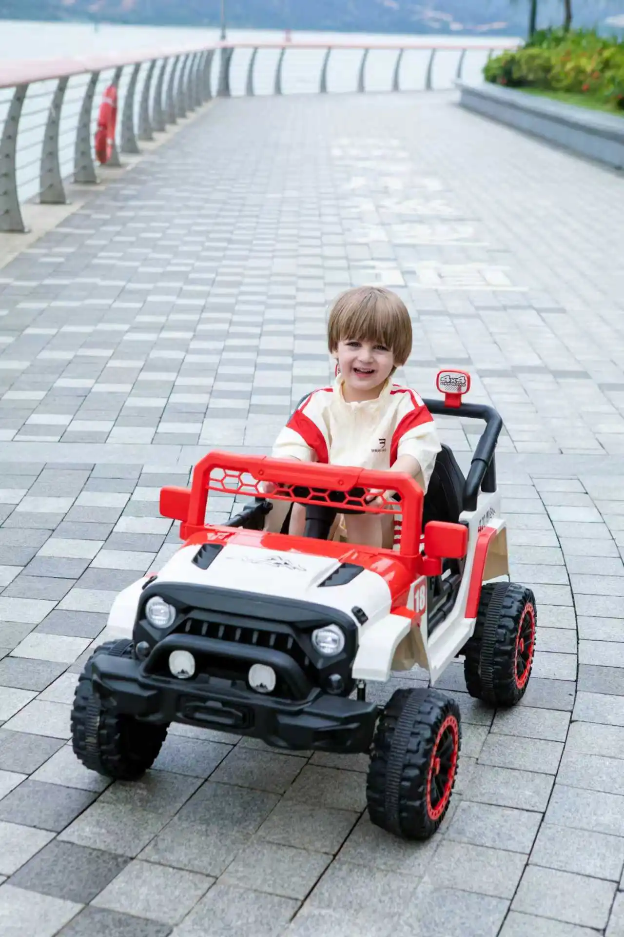 12V Kids Ride on Electric Car with Parent Remote Control Adjustable Seat Suspension LED Lights Music Player 2.8MPH White Red