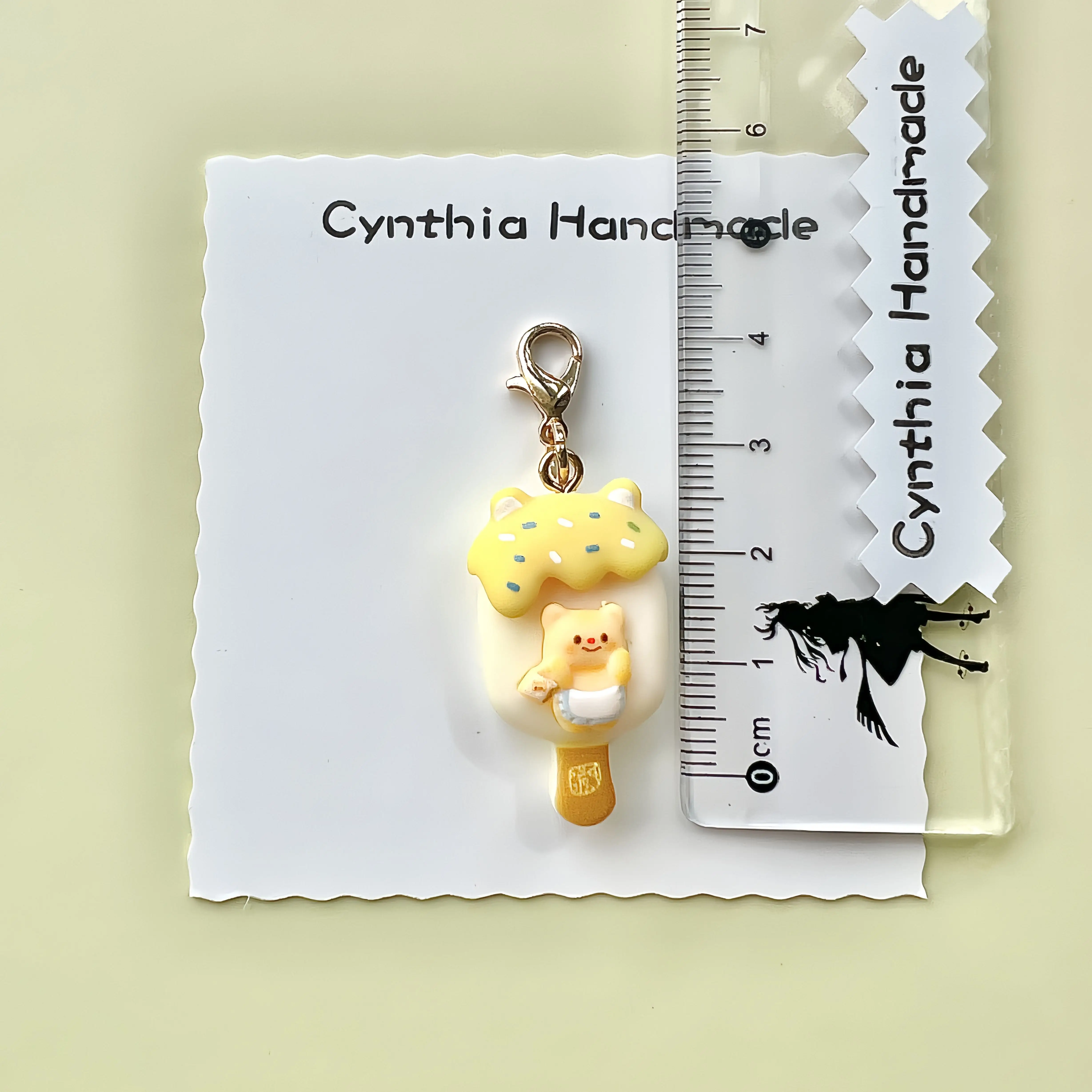 Mini Ice Cream Popsicle Bear Keychain Pendant Bag Charm Gift for Friends Unique Cartoon Anime Lanyard for Bag Accessories