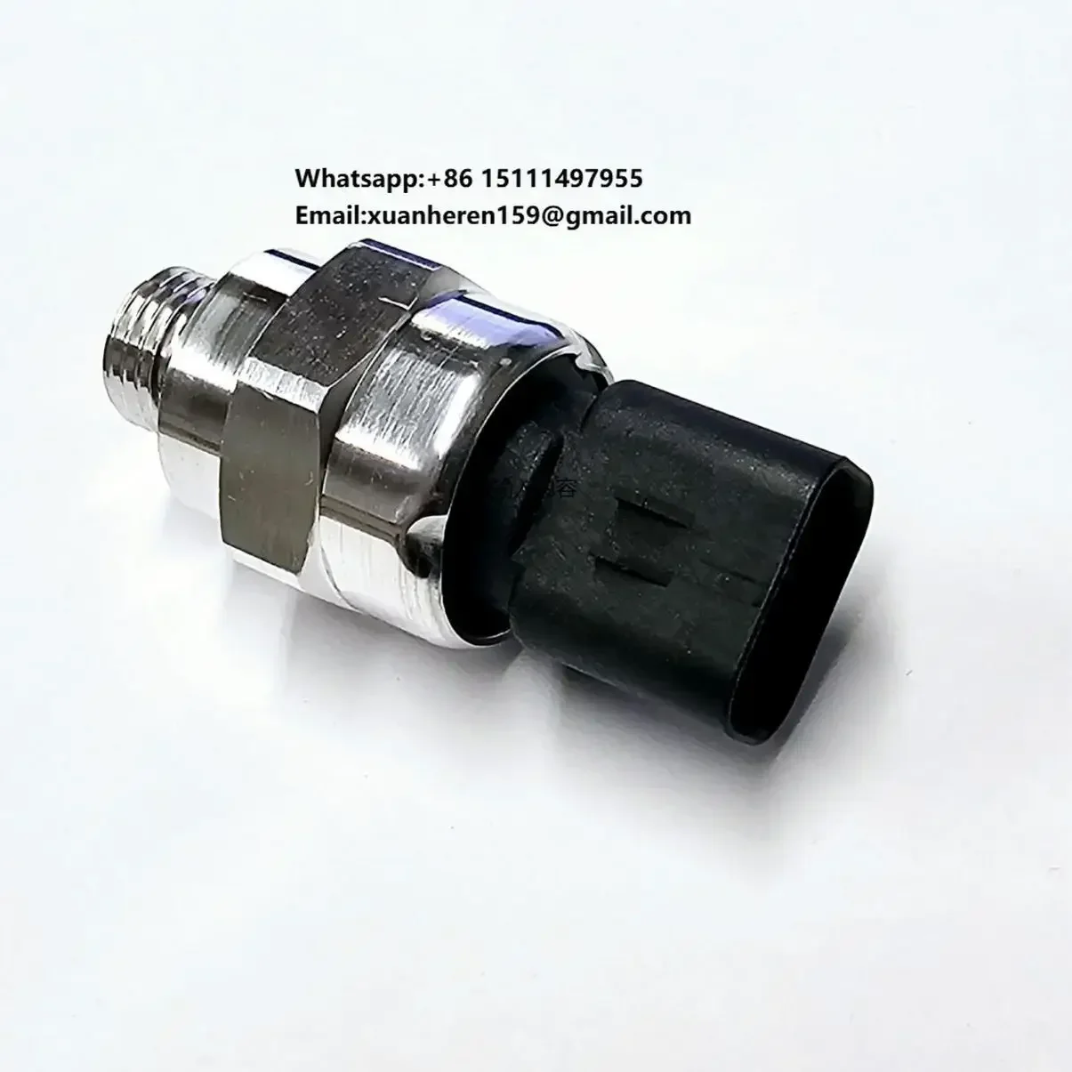 Agricultural Machinery Parts Transmission Oil Pressure Sensor AL211282 for John Deerre 6190R (R Series)