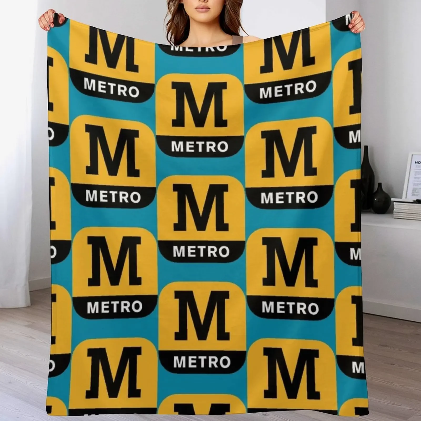 tyne and wear metro Throw Blanket Thermals For Travel Beautifuls Blankets