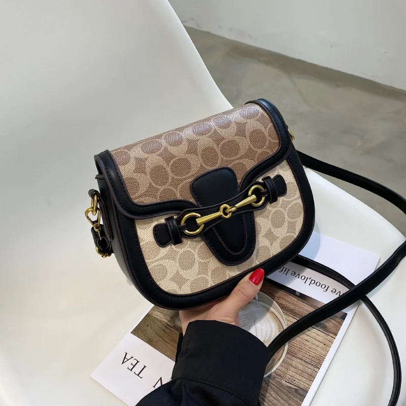 

Designer Small Exclusive Elegant Horseback Bag for Women - 2025 New Multi-purpose Shoulder Fashionable Side Carry Bag