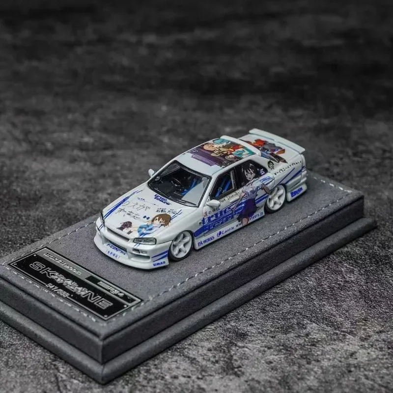 Mortal 1/64 GTR ER34 URAS Mortal Kyushu Exhibition Alloy Car Static Die Cast Vehicles Collection Model Car Toy Gifts for Men