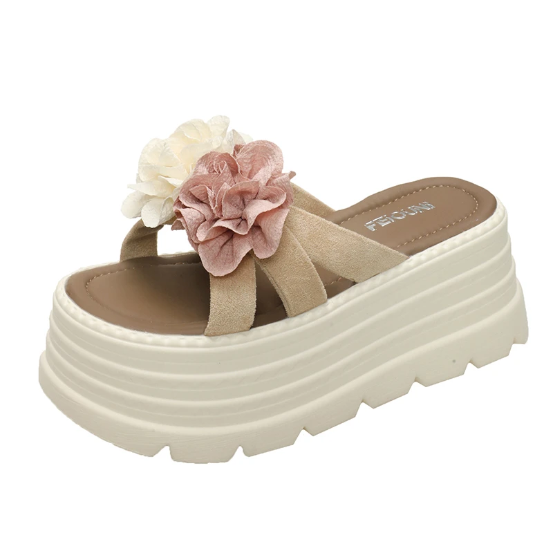 7.5CM High Platform Slippers Women 2025 Summer New Thick-soled Ladies High Heels Flower Beach Sandals Ethnic style Flip Flops