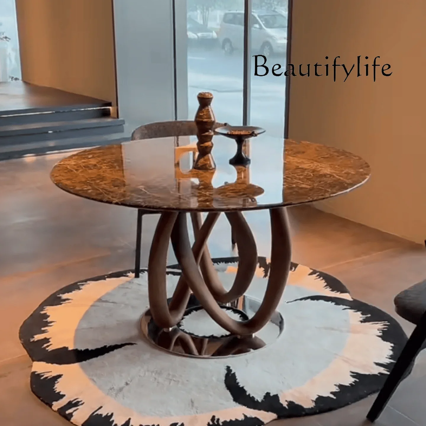 N45 Creative high-end round dining table new simple household solid wood art tree root round designer