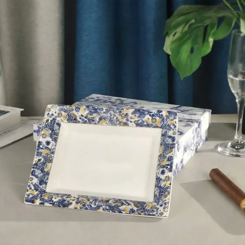 European Hydrangea Bone China Ashtray Storage Plate Home Living Room Large Ornament Ornament Gift Box