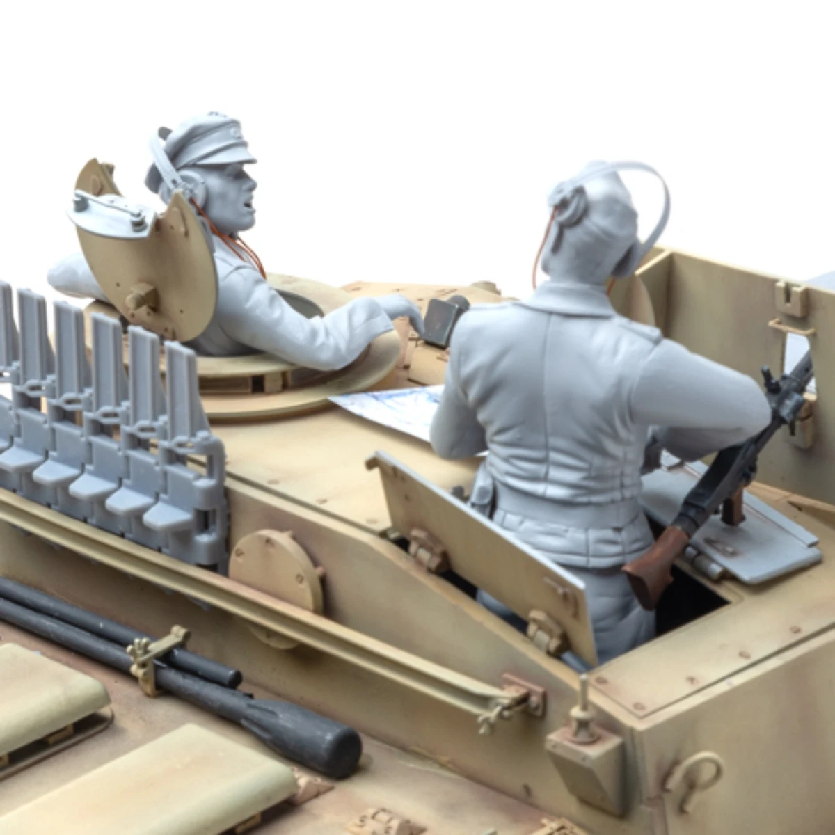 1/16 Resin unpainted model kit, military theme, German tank crew unassembled and unpainted GK