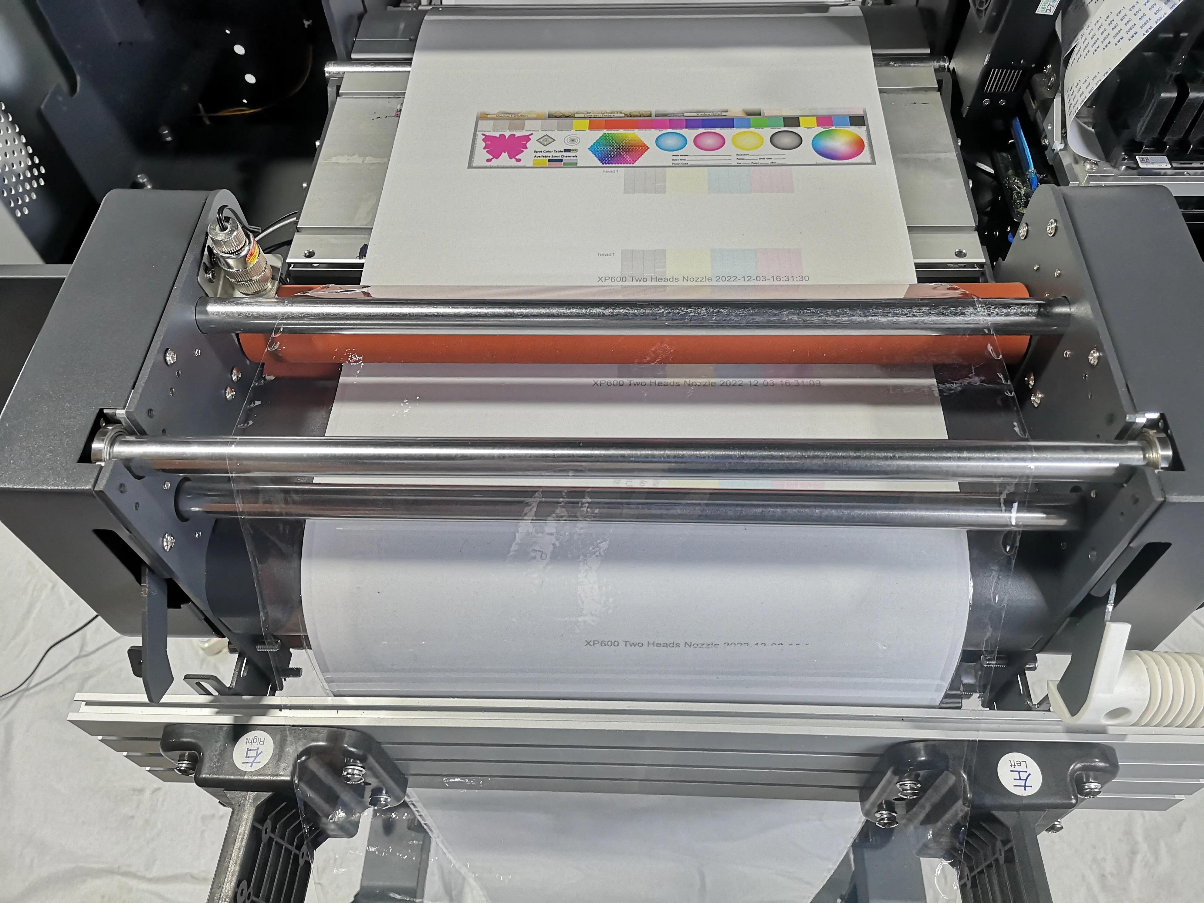 Printer Uv Dtf A3 30Cm 2-3 XP600/i3200 CMYK W dan Mesin Cetak UV DTF Label Pernis