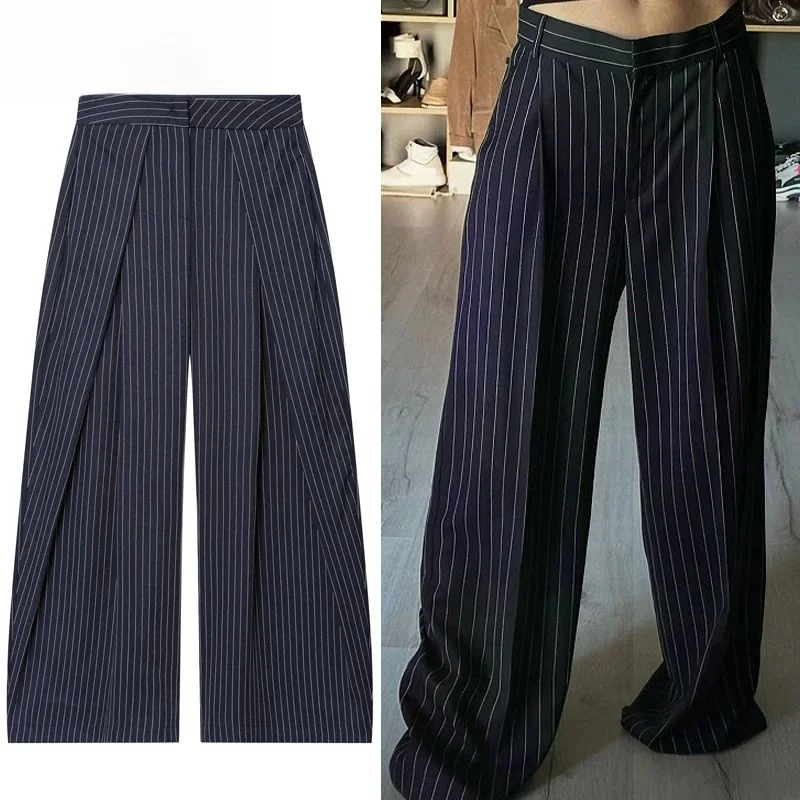 

Женские полосатые плиссированные брюки Cleanfit из ПВХ для женщин среднего возраста, осень 2025, повседневные, элегантные