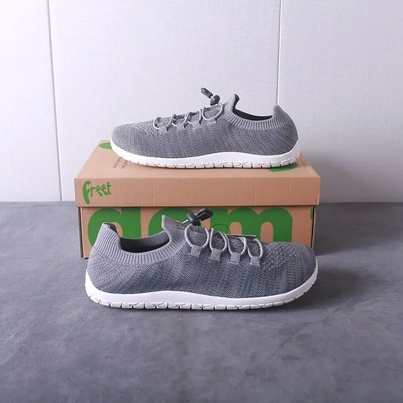 

Новые классические кроссовки 2026 года для мужчин и женщин: дизайнерские, для широкой стопы, для ходьбы, босоножные, нескользящие, дышащие, плоские, для вождения