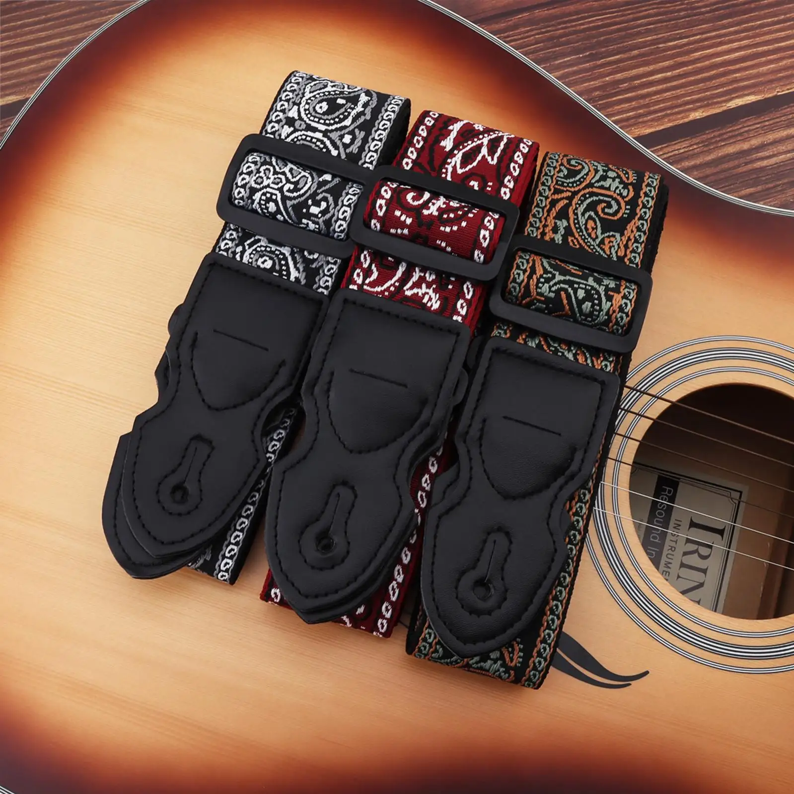 Gitarrengurt im bestickten Stil aus PU-Leder mit Plektrum-Schlitz, verstellbarer Gitarrengurt für akustische E-Gitarre und Bass – Detail 9