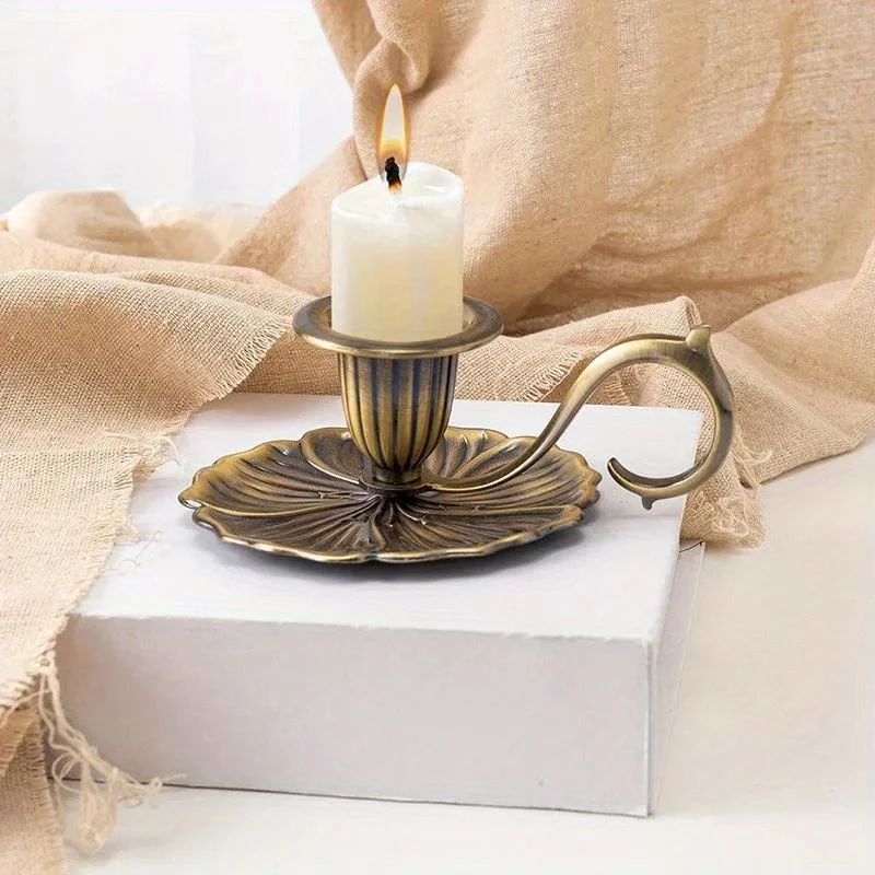 Vintage Style Retro Metal Candle Holder