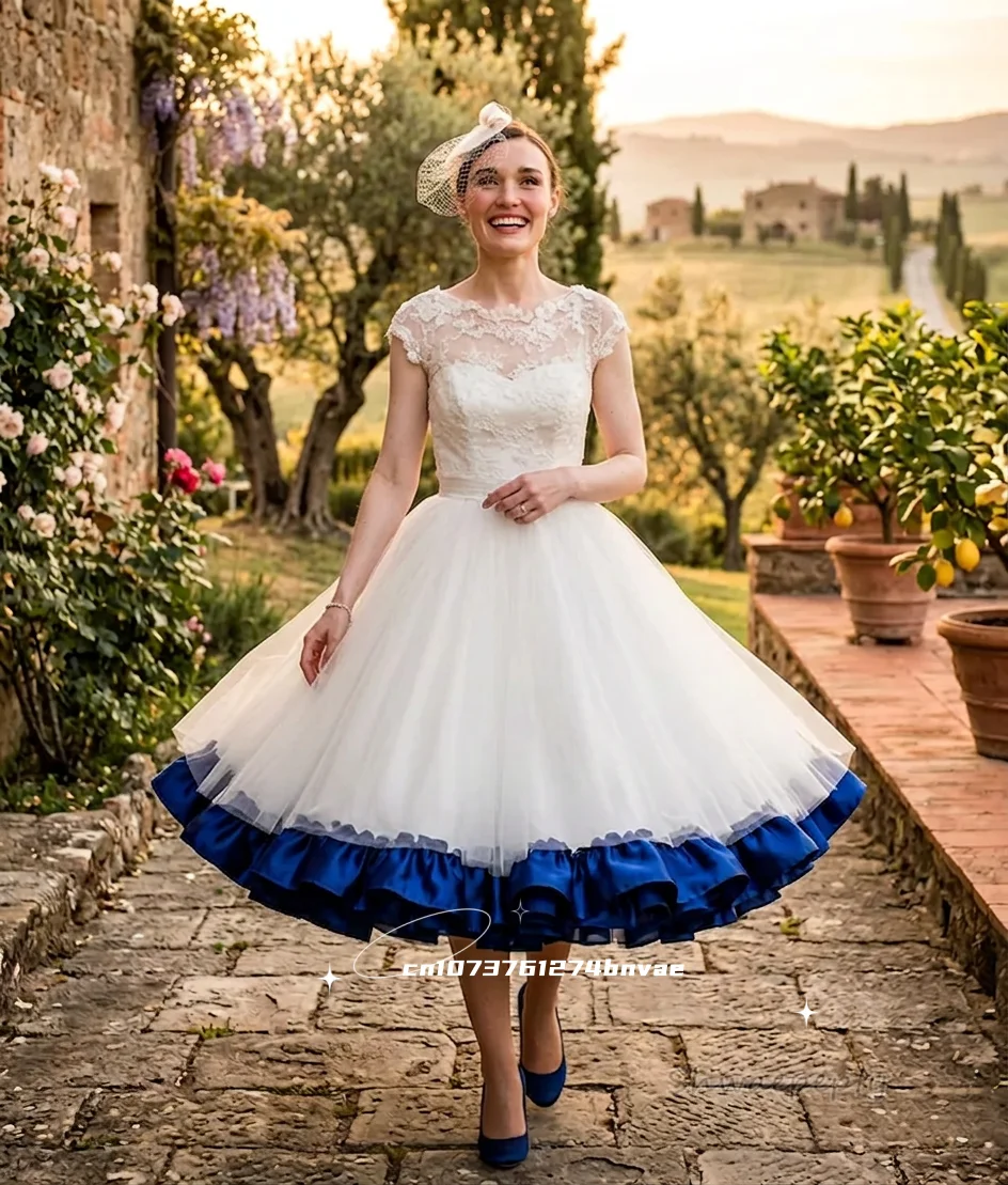 Vintage Ballkleid in Teelänge, ziviles Hochzeitskleid, weiß und blau, Garten-Brautkleider, Spitzenapplikationen, Robe de mariée, maßgeschneidert