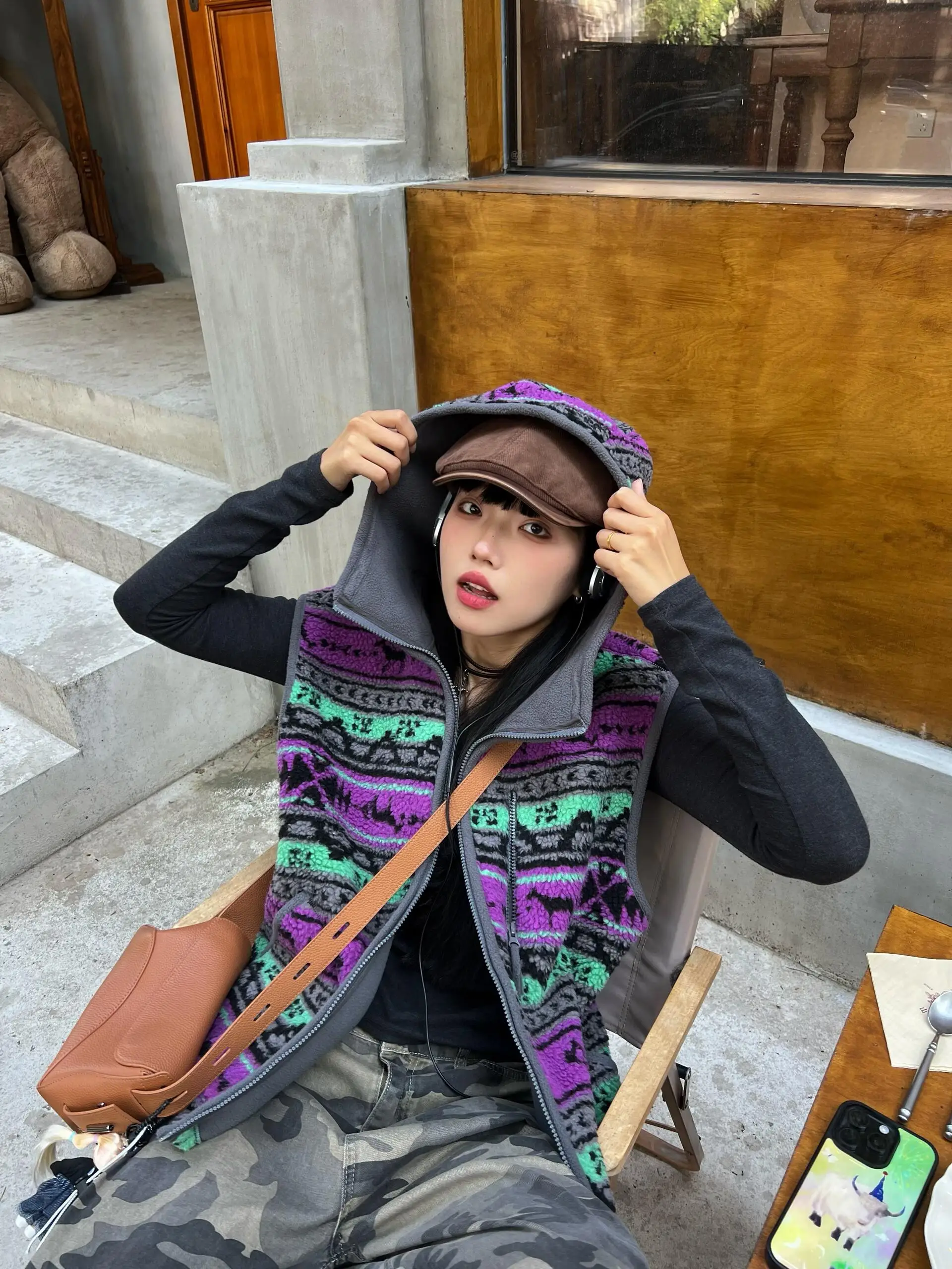 Gilet in Pelliccia d'Agnello Stile Fair Isle Retrò, Gilet con Cappuccio e Zip per Donna, Autunno Inverno, Giacca Leggera per il Pendolarismo