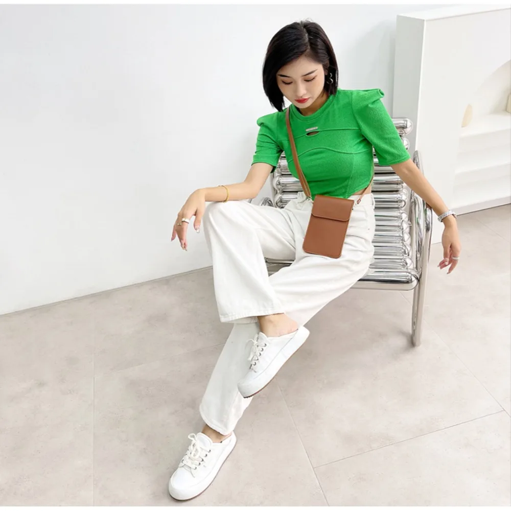 

Bag Small Square Bag Crossbody Bag With Charging Hole Cell Phone Pocket Bag Mobile Phone Bag Female Handbag Card Holder