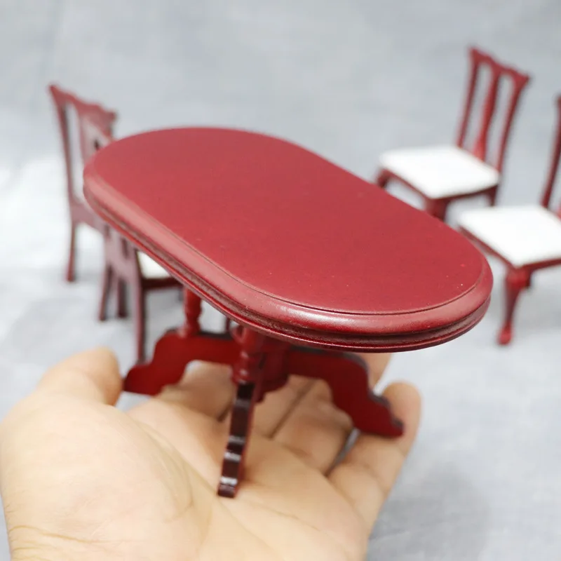 Meubles miniatures pour maison de poupée, échelle 1:12, ensemble de Table à manger et chaises en bois rouge rétro européen Vintage pour décoration de Micro scène