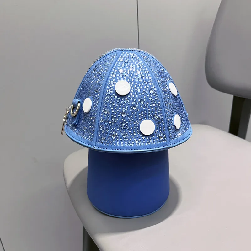 2025 مصمم الأزياء الفاخرة المرأة الفطر على شكل حجر الراين مخلب فام كريستال Crossbody حقيبة كتف مضحك Shiitake حقيبة يد #6