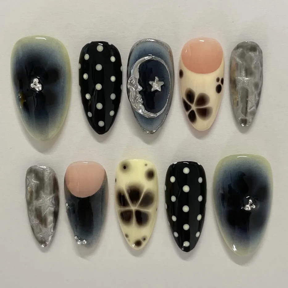 

24pcs Smudging Flower Press On Nails Wave Point Designs French Style Almond False Nails Y2k Sweet Cool Fake Nail For Spicy Girls