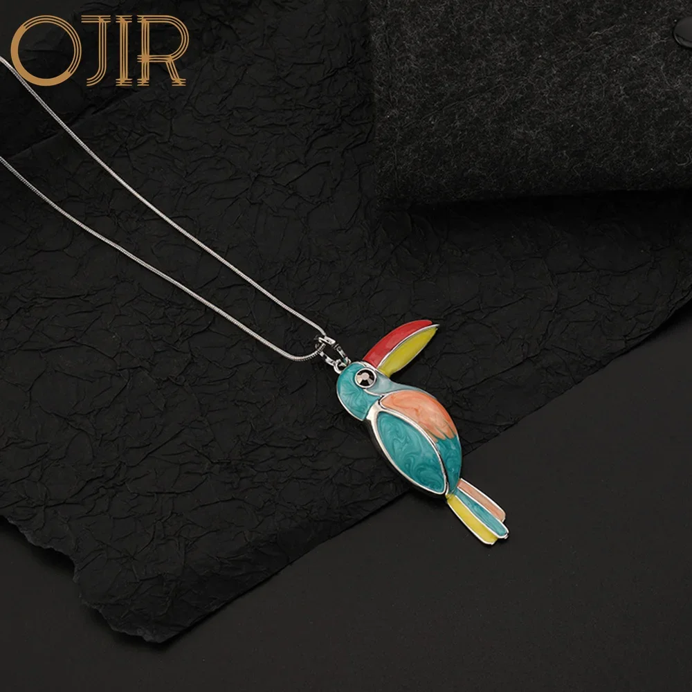 Vintage Long Collares Colored Woodpecker Suspension Pendants Chains Necklace Korean Fashion Jewelry for Women Valentines Day