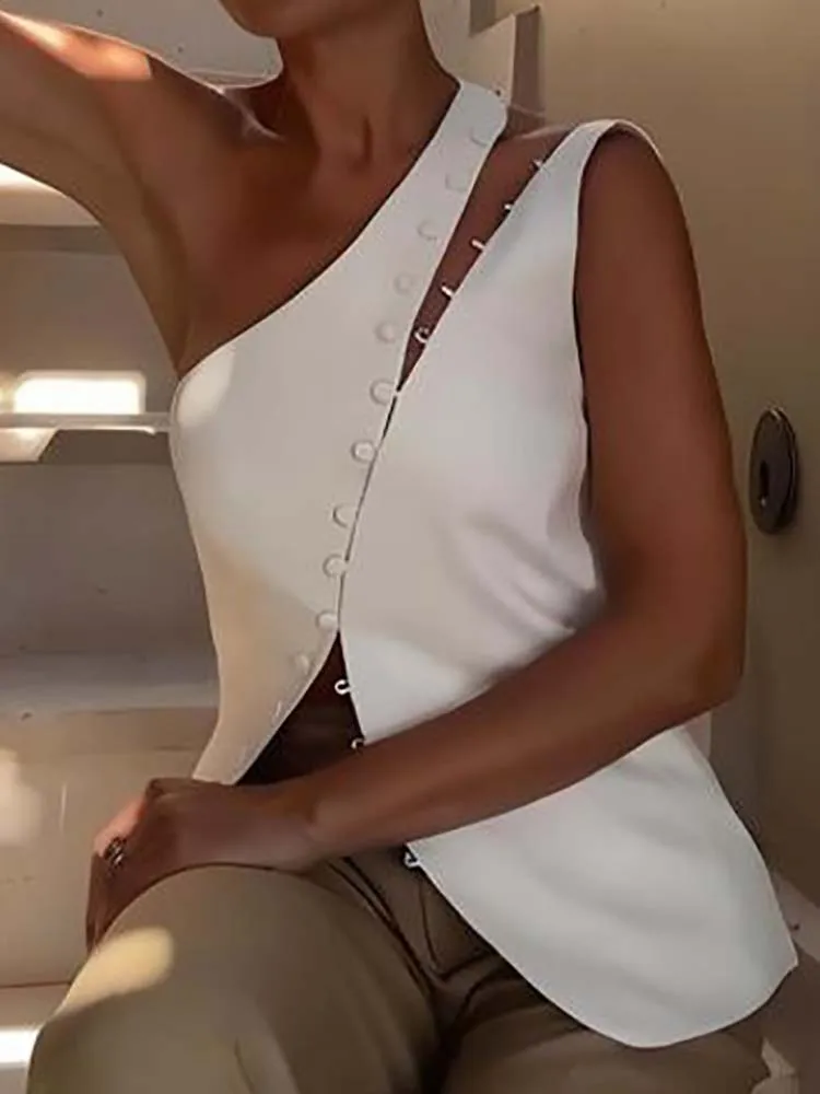 

Women's Sexy Slant Neck Slim Fit Commuter Top Casual Sleeveless Slim Fit Strap Blouses Summer Simple Solid Color Button T-shirt