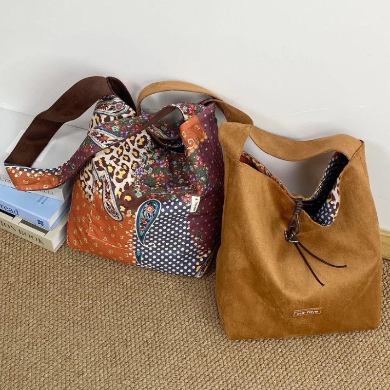 

Vintage Suede Double-Sided Crossbody Bags for Women Floral Plaid Patchwork Ladies Shoulder Bag Large Capacity Girls Tote Handbag