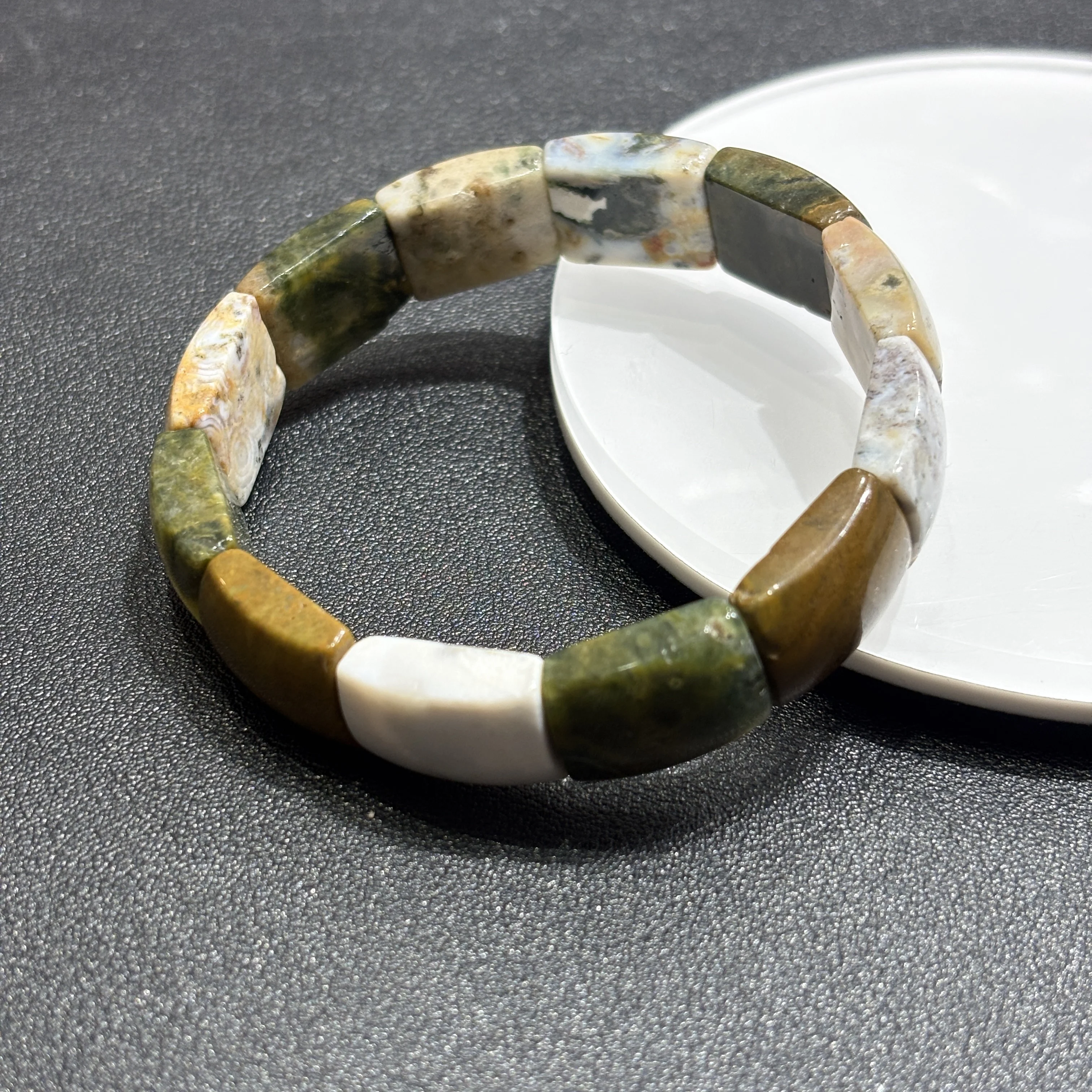 

Natural Ocean Jasper Smooth Square Tablet Hand Chain, Boho StyleSAesthetic Bracelet,Natural Stone Gem,Unique Gift for Grils