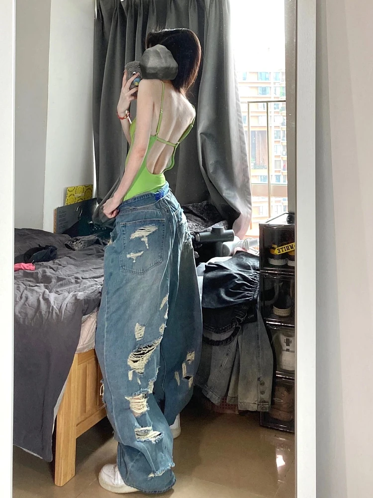 

Woman Goth Grunge Y2k Japanese Jeans Wide Leg Denim Pants Low Waist Trousers Pockets Ripped Hole Streetwear Design Ins Gyaru