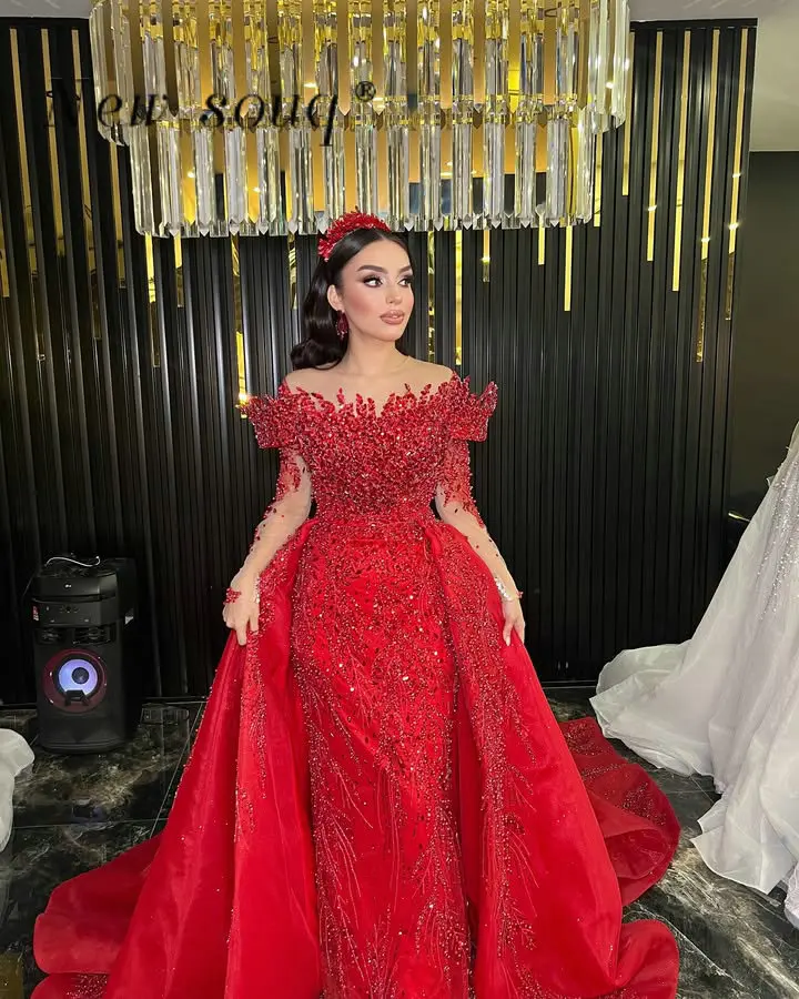 فساتين حفلات الزفاف العربية الأنيقة بحورية البحر باللون الأحمر مع ذيل قابل للانفصال 2025 فساتين سهرة رسمية مخصصة بكريستال متألق