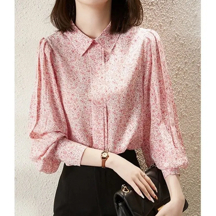 French Sense of Design Niche Elegant Generous Commute Temperament Loose Show Off Weight Floral Shirt Women's Top Autumn 2024