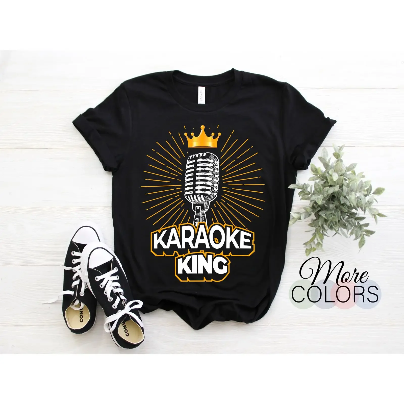 Karaoke King Microphone Funny T Shirt for Bar Singing Lover Birthday Present Singer Dad Friends Family vintage Washed