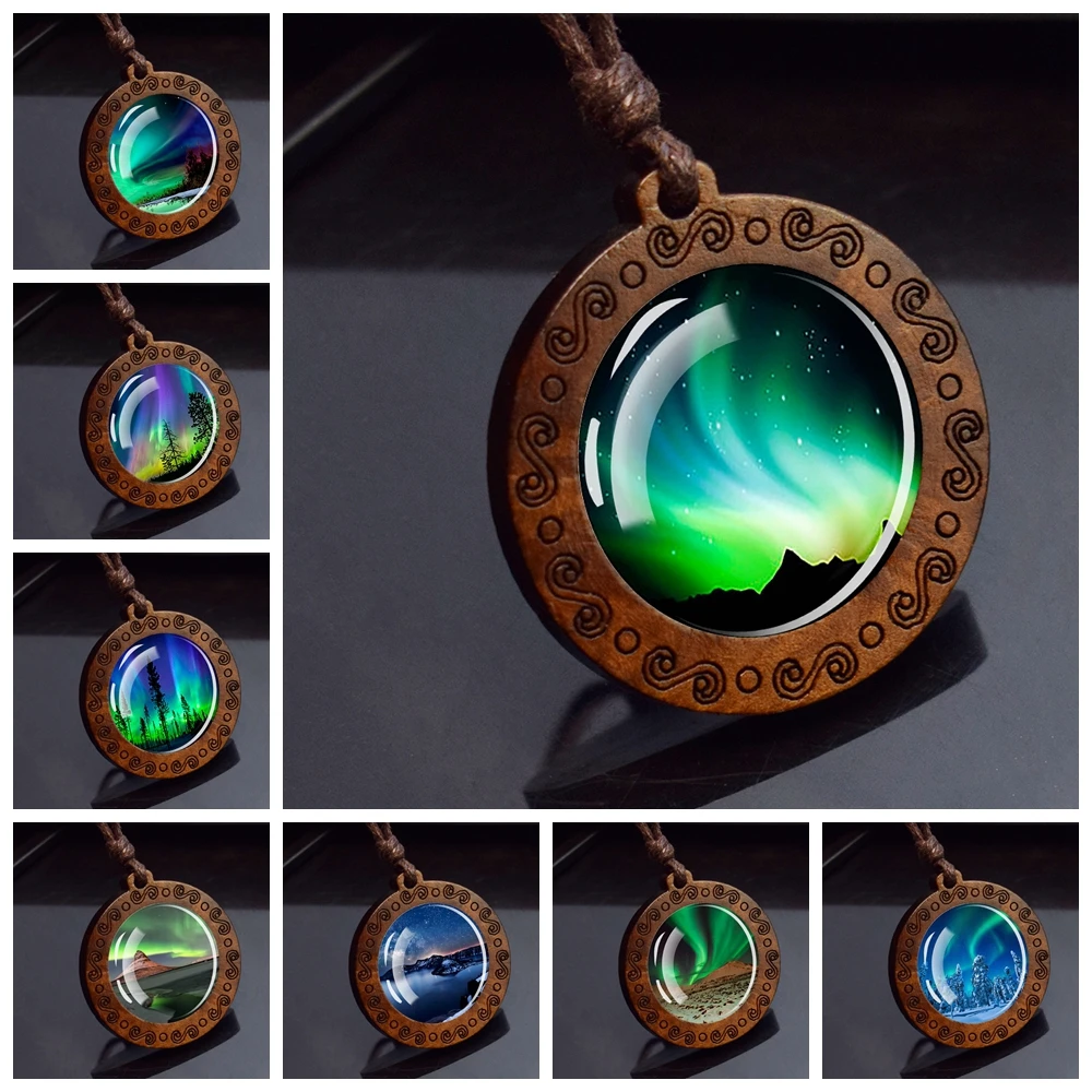 Northern Lights Pendants Polar Light Life Tree  Aurora Sky Glass Dome Wooden Pendant Necklace Women Men Astronomy Jewelry Gift