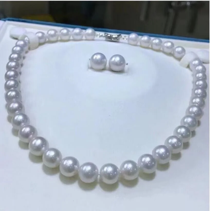 

Gorgeous Set AAA 11-12mm South China Sea Round White Pearl Necklace and Earrings 925s