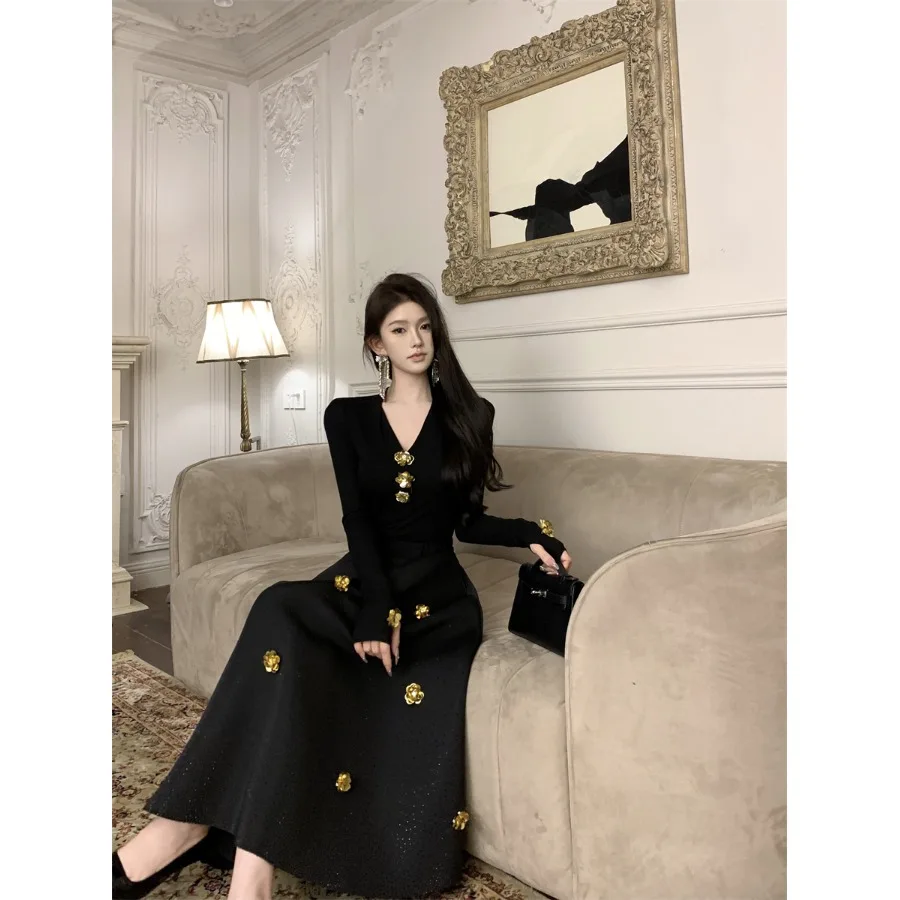 

Slim Fit V-Ne Топ с цветочным принтом и юбка трапециевидной формы с высокой талией для женщин, осенне-зимний новый ансамбль Sle Faion