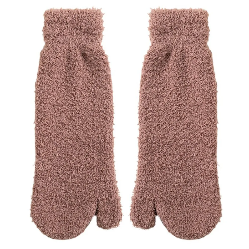 

Kawaii Thickened Warm Two Toe Fleece Socks Mid Tube Sleeping Separate Toe Plush Socks Simple Hosiery Floor Socks Winter Autumn