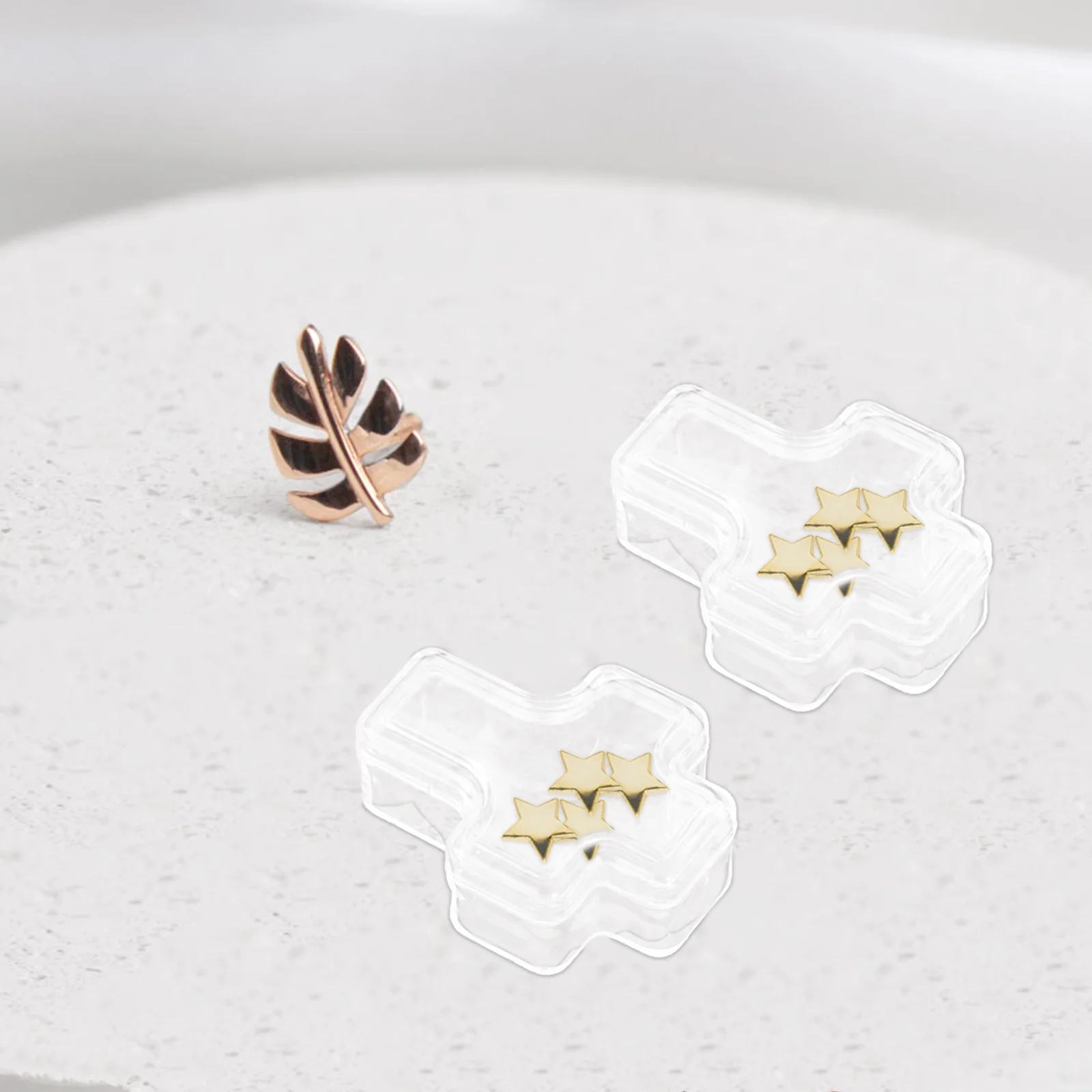 

30Pcs Clear Plastic Jewelry Box Cross Shape Storage Container for Rings Earrings Pendants Trinket Holder Cross Shaped Box