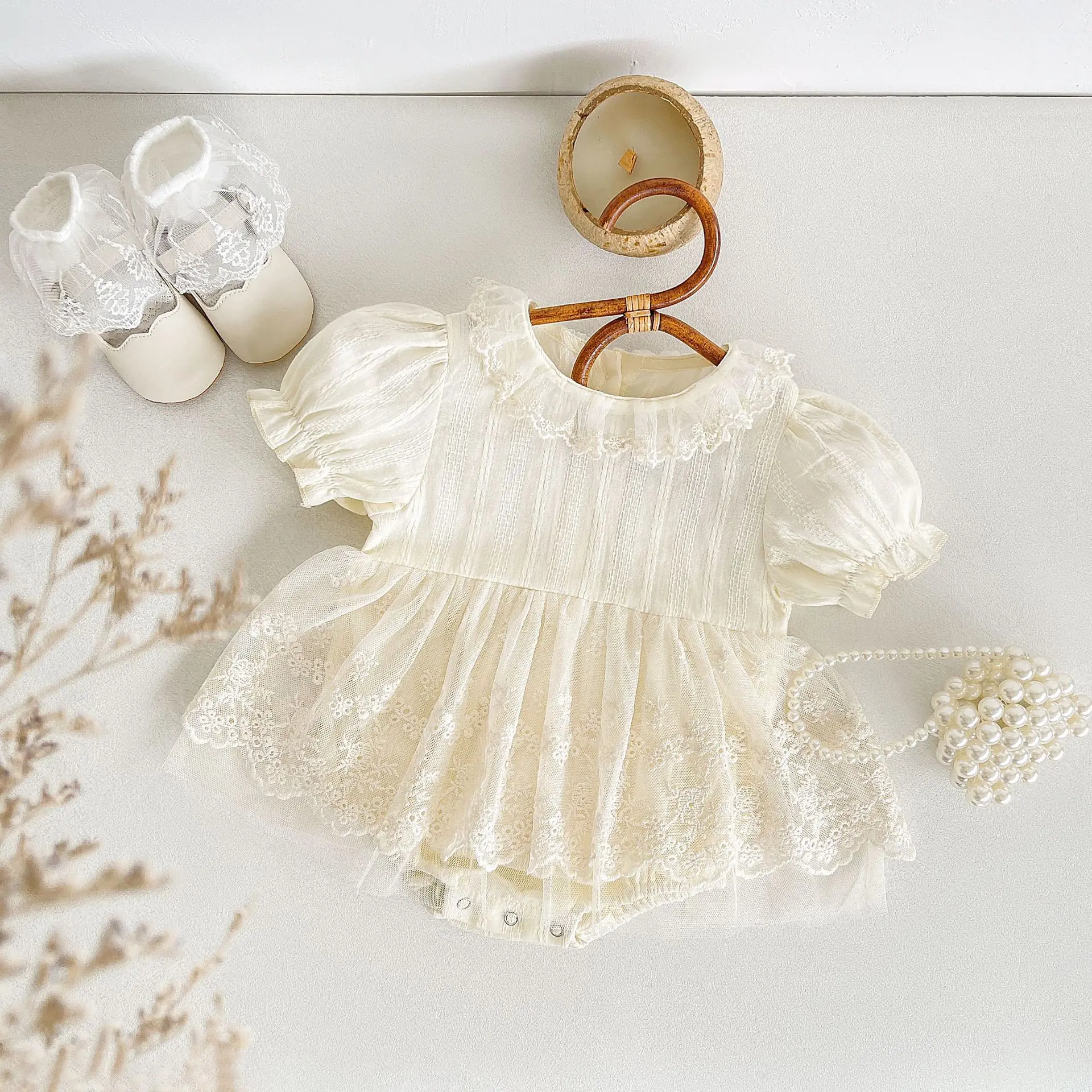 

2026 Korean Children's Summer Dress Baby Lace Short Sleeved New Round Neck Solid Color Kids Rompers Skirt